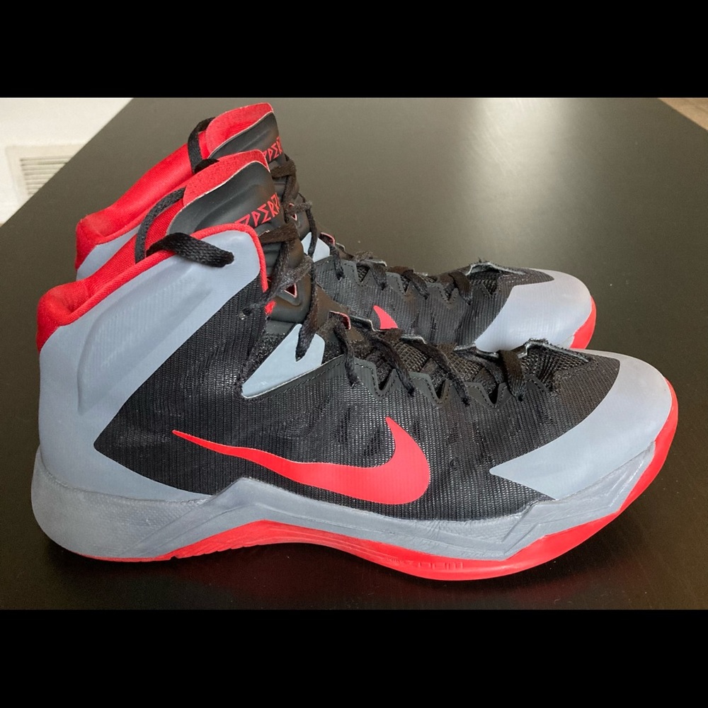 Nike Zoom Hyperquickness Shoes (Men's Size 12)